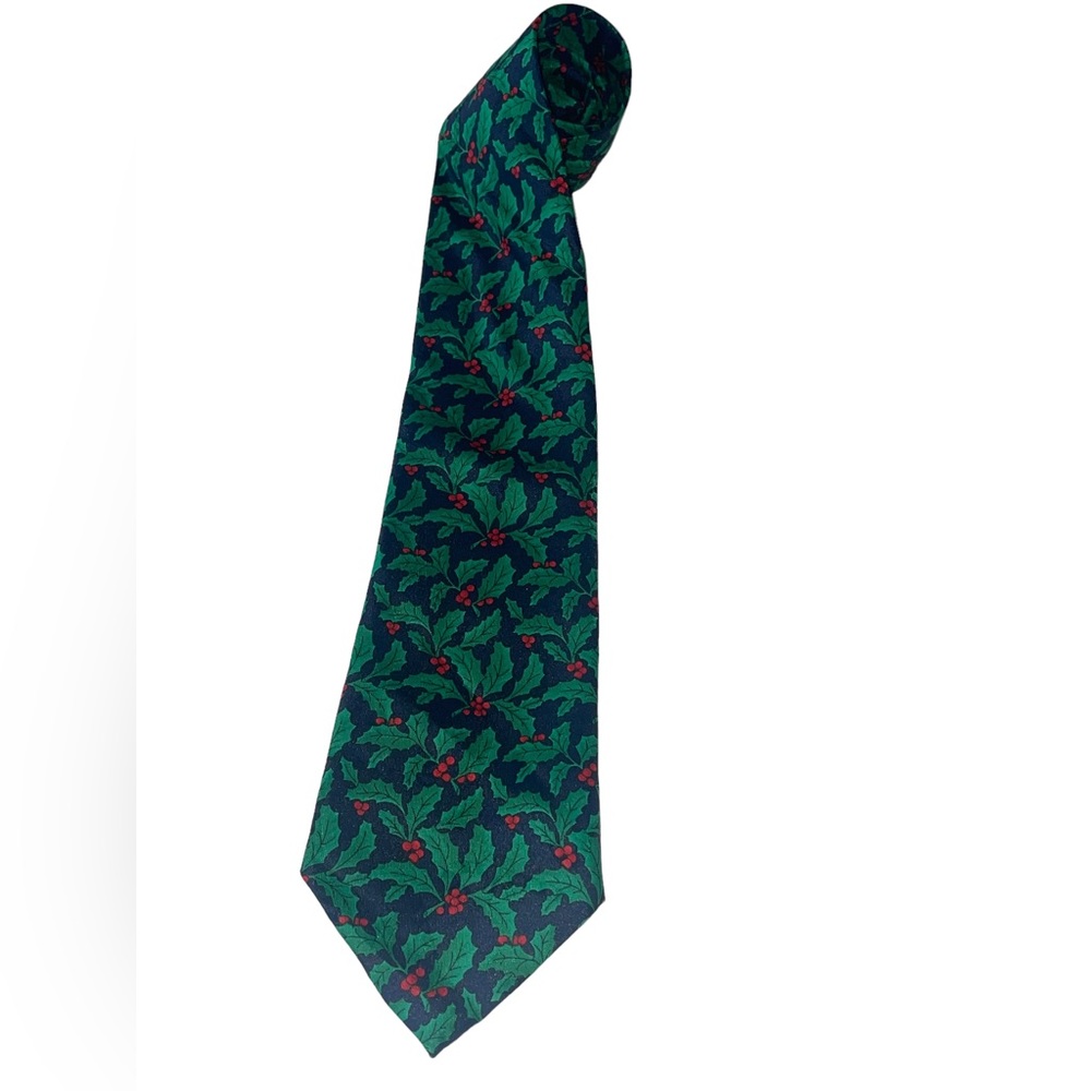 Yule Tie Greetings By MMG Polyester Neck Tie With Holly Leaves and Berri…